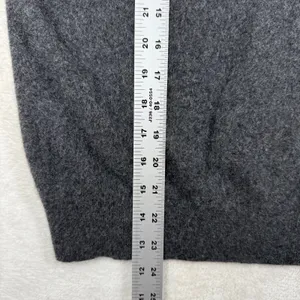 Uniqlo 100% Cashmere Crew Neck Sweater Dark Gray Heather M 351-429075 thumbnail 4