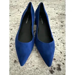 Via Spiga Guervie Blue Suede Pointed Toe Block Heel Pump shoes 7.5 7 1/2 thumbnail 3
