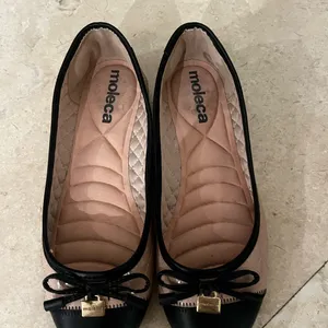 Women's Black and Pink Ballet Flats thumbnail 4