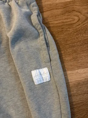 Hollister Sweatpants thumbnail 2