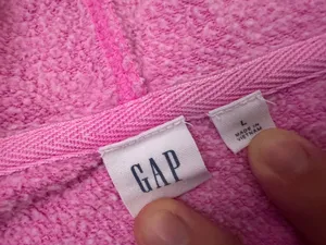 Gap hoodie thumbnail 2