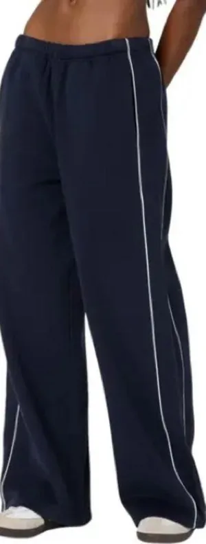 NWT Edikted Autumn Cotton Blend Sweat Pants Navy w White Side Stripe Womens XL thumbnail 2