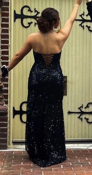 Strapless Black Prom Dress Size 6 thumbnail 2
