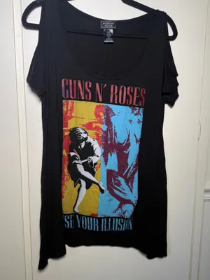 Midnight Hour Guns N' Roses Concert Black Graphic Cold-Shoulder Tank Womens XL thumbnail 1
