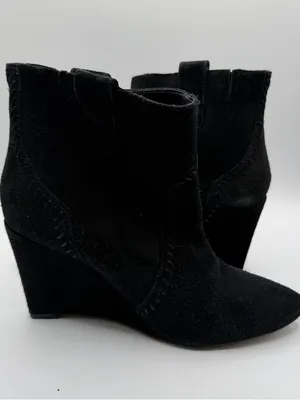 Rebecca Minkoff Black Suede Hidden Wedge Pointed Toe Booties 8.5M thumbnail 5