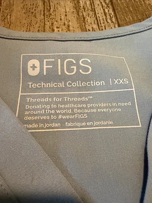 Figs Dusty Blue Scrub Top & Jogger Set thumbnail 2