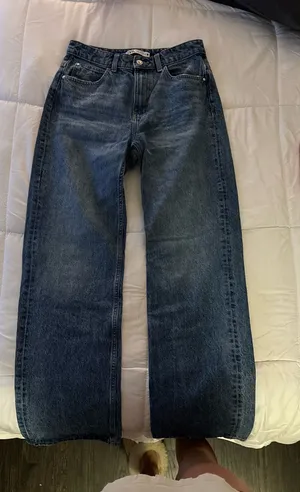 ZARA Jeans thumbnail 1