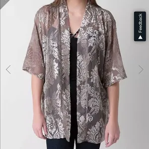 5/$30 🎈 BKE‎ boutique women’s medium velvet cardigan thumbnail 2