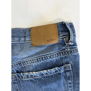 EUC Aeropostale Vintage High Rise Shorty Womens Jean Shorts, Distressed, Blue 6 thumbnail 5