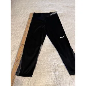 Nike Pro Leggings Womens size‎ medium thumbnail 3