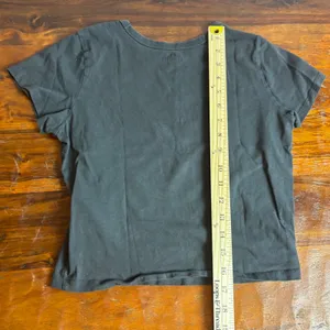 Hollister Nashville Graphic Crop Women's‎ Size Small Charcoal Gray Short Sleeve thumbnail 7
