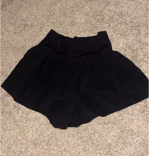 Aerie Crossover Flowy Shorts thumbnail 2