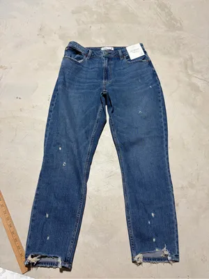 Abercrombie & fitch skinny high rise Distressed Jeans 30/10R curve love MSRP$89 thumbnail 4
