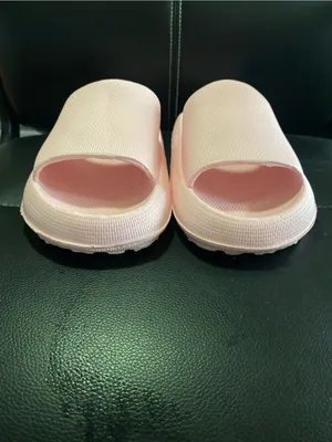 Unbranded Pink Foam Slide Sandals - Lightweight Comfort Size 6-7 thumbnail 4