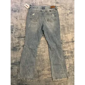 Wrangler Light Wash Distressed High Rise Bold Boot Women's Size 12 31 x 32 thumbnail 2
