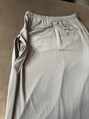 Women’s Sleeveless Grey Turtleneck Top and Matching Skirt Set Size S NEW thumbnail 9