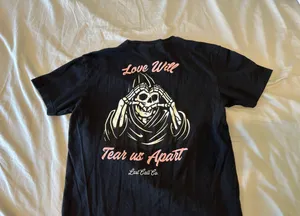Last Call Co Unisex Graphic T-Shirt “Love Will Tear Us Apart” Size Medium thumbnail 5