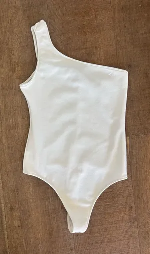 show me your mumu smymm white one shoulder tank bodysuit thumbnail 1