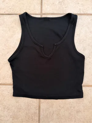 Edikted Black Square Neck Crop Top thumbnail 4
