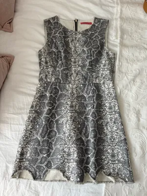 Signature8 Dress thumbnail 1