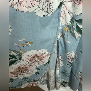 Light Blue Floral Rayon Crinkle maxi dress. Size XS. No brand tag. thumbnail 4
