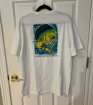 Shirt thumbnail 3