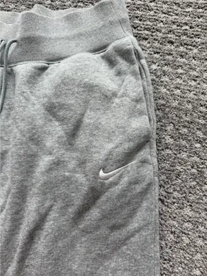 Nike Joggers Women’s Grey thumbnail 2