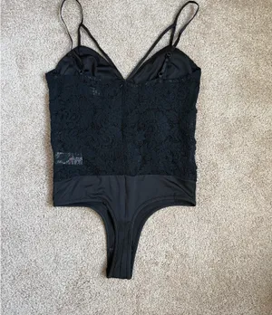 NWOT Missguided Harness Black Lace Cami Bodysuit. Size 2 thumbnail 7
