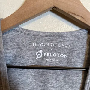 Beyond Yoga X Peloton Cropped‎ Tank thumbnail 3