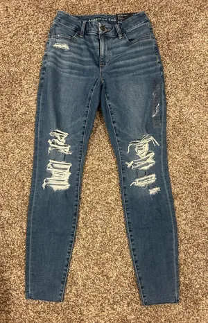 American Eagle Jeans thumbnail 1