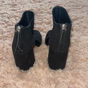 Gianni Bini Black Suede Peep Toe Booties thumbnail 3