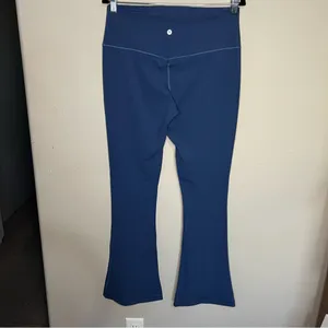Lululemon‎ Align High Rise Mini Flare Blue Leggings thumbnail 9