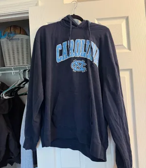 UNC Tar Heels Hoodie Blue Size L thumbnail 1