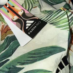NWT Farm Rio X adidas tropical breeze cream Green shirt Small Lightweight thumbnail 9