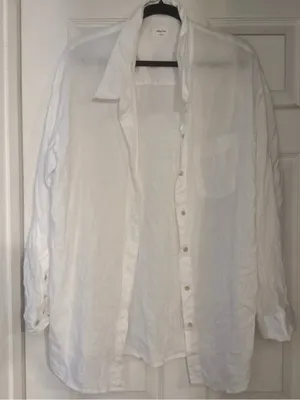 Aritzia Brand New Wilfred Free oversized White Long Sleeve Shirt Size Large thumbnail 1