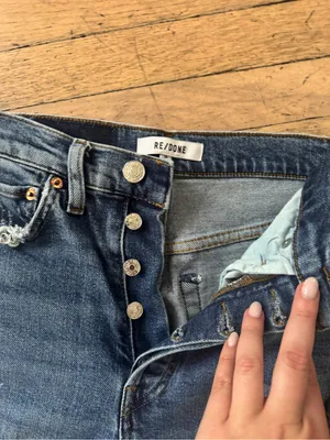 Re/Done Classic Button-Fly Distressed Women’s Jeans - Blue thumbnail 5