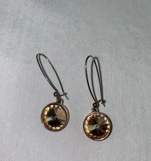 NEW Earrings Gold thumbnail 2