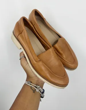 Aldo Brown Loafers Flats Shoes Women's Size 7.5 thumbnail 1