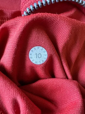 Lululemon Red‎ Half-Zip Athletic Pullover Jacket Women’s Front On the Pack Sz 10 thumbnail 8
