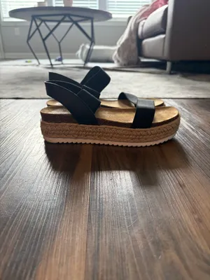 Steve Madden Sandals Black Platform thumbnail 2