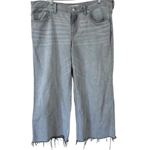 Madewell LOW-RISE SUPERWIDE-LEG Frayed Crop Jeans thumbnail 14