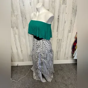 Venus Strapless Maxi Dress Womens XSmall Emerald Green Black White Chevron Zebra thumbnail 3