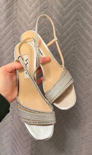 Nina Heels Women’s thumbnail 1