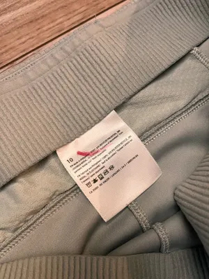 Lululemon ribbed softstreme flared pant size 10 thumbnail 3