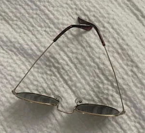 Gold framed retro sunglasses thumbnail 3