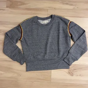 Miles by Madewell Embroidered-Trim Crop Sweatshirt C23‎ thumbnail 5