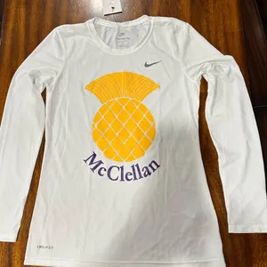 The Nike Tee Women's - Dry Fit - Long Sleeve - Size‎ M - NEW With Tags. thumbnail 6