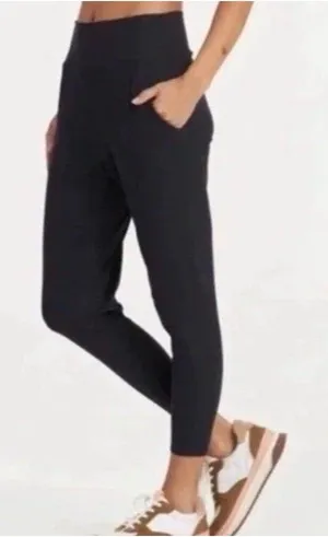 Vuori Dark Grey Ankle-Length Jogger Pants thumbnail 1
