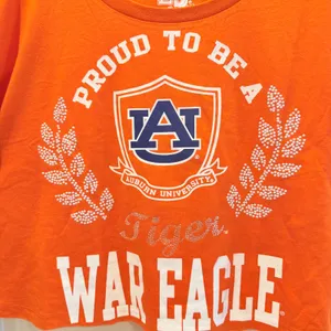 E5‎ College Classics Cropped T-Shirt Orange Auburn War Eagle Women Medium NWT thumbnail 3