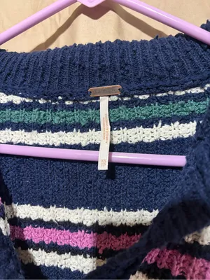 Free people sweater thumbnail 2